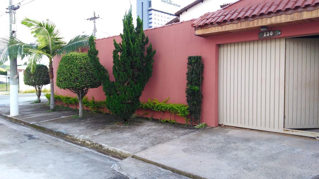 Pousada Nossa Casa Aparecida  Eksteriør billede